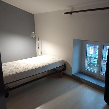 Appartement T3 En Duplex La Crèche Kültér fotó